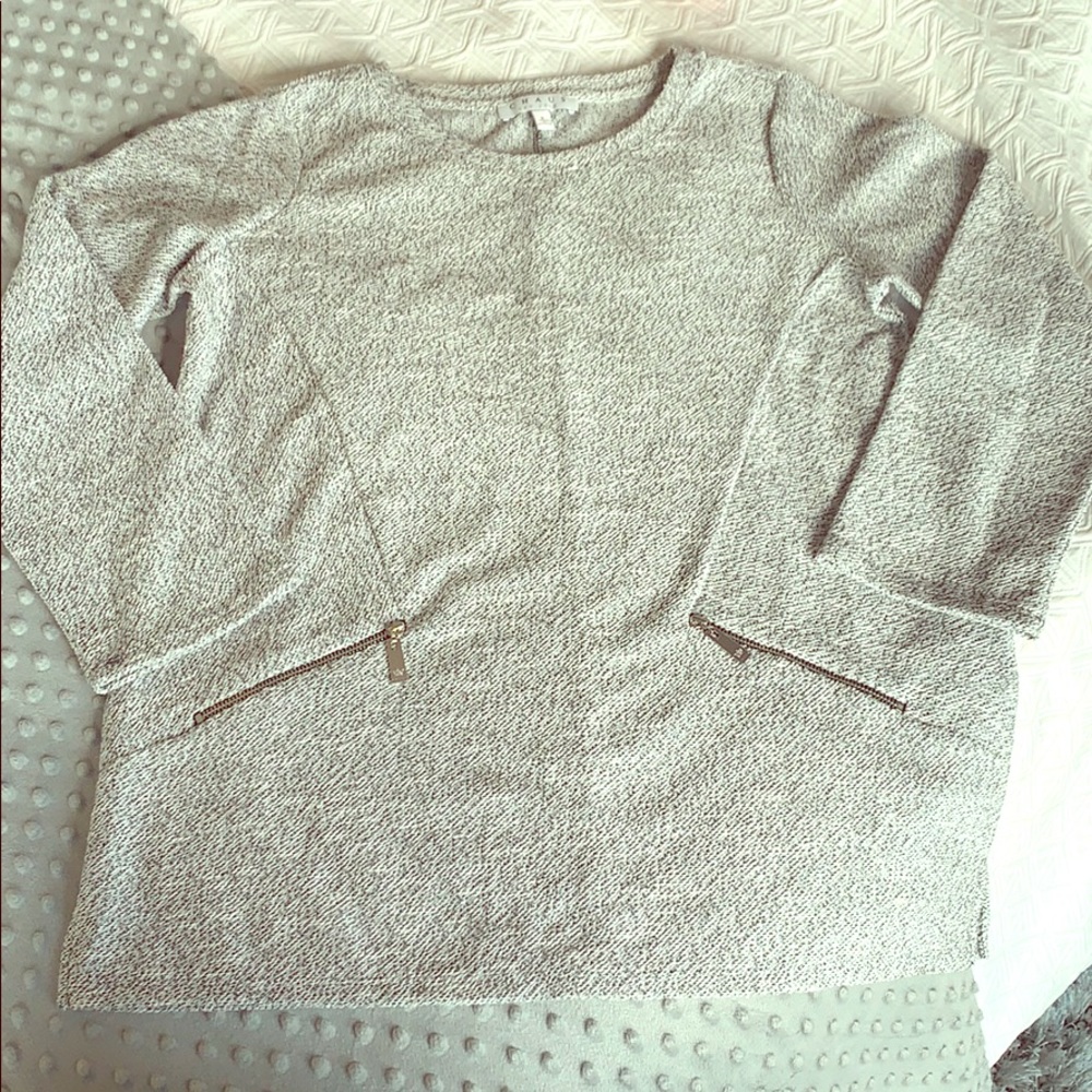 Grey tunic top